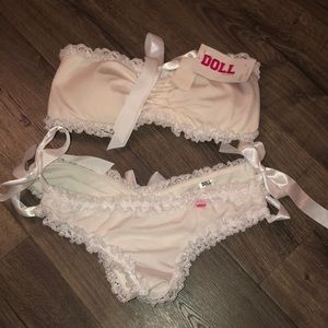Doll swimwear white bow bikini